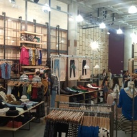 Austin photo: News_Urban Outfitters Opening_Womens