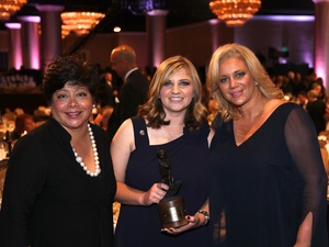 Heros for Dogs, October 2012, Liz Lara Carreño, Alecia Pagerly, Kristi Schiller