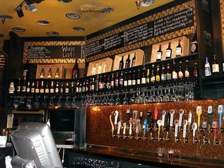 The Flying Saucer taps
