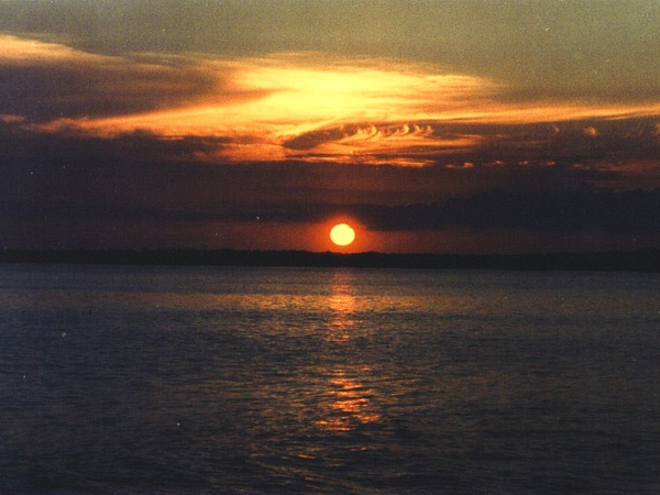 News_Peter Barnes_Lake Livingston_sunset