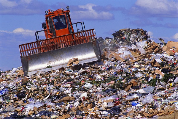 Austin Photo Set: News_Melissa_austin trash_jan 2012_landfill