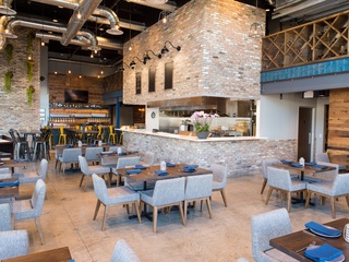 Houston_Marcy_new brunch_Broken Barrel interior