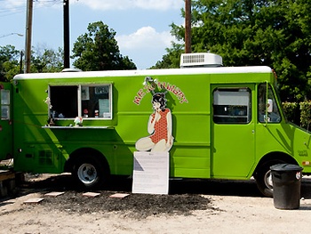 Austin Photo: Place_Food_me_so_hungry_exterior