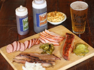 365ThingsAustin, Austin Tour Company, + Capital Cruises presents Father's Day BrewBCruise!