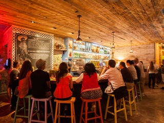 The Pastry War people at bar