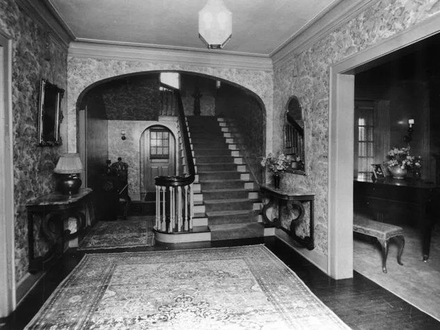 Grand Swiss Avenue Estate For Sale Has Neiman Marcus History 