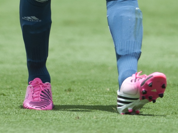 David Beckham pink shoes