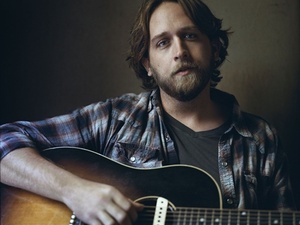 Austin Photo Set: News_Arden_Hayes Carll_june 2012_3