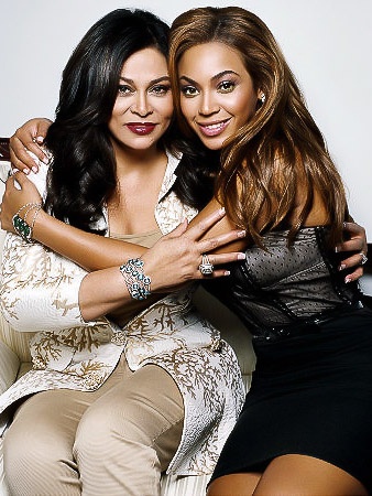 News_Tina Knowles_Beyonce