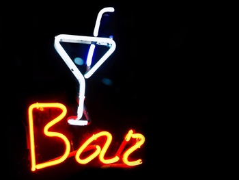News_bar_neon_sign