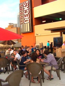 Austin_photo: places_drinks_upper decks