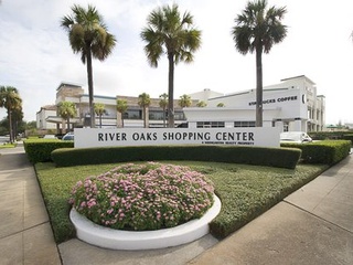 Places_shopping_River Oaks Shopping Center