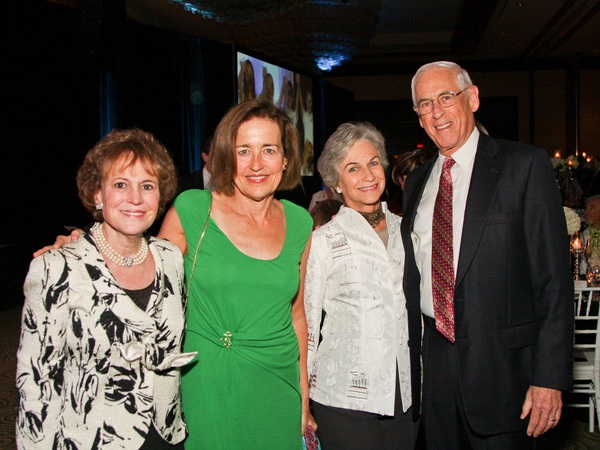 News_Holocaust Museum dinner_May 2012_Regina Rogers_Andrea White_Anne Mendelsohn_Dr. John Mendelsohn