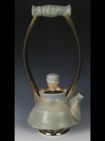 News_Texas Teapot Tournament_18 Hands Gallery_Basket Handle Teapot