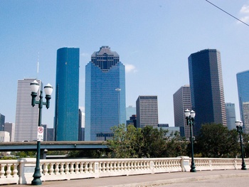 Places-Unique-Sabine to Bagby Promenade-bridge-1