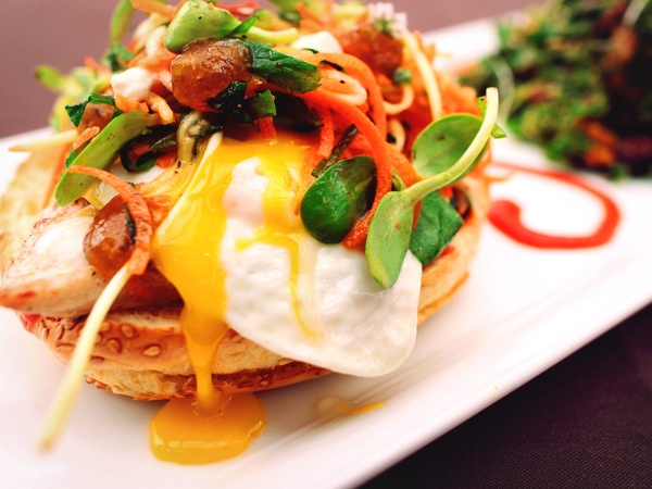 Roots Bistro, March 2013, lunch menu, fried egg, sandwich