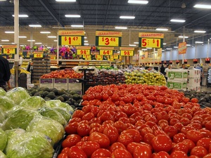 News_Mi Tienda_Little York_produce
