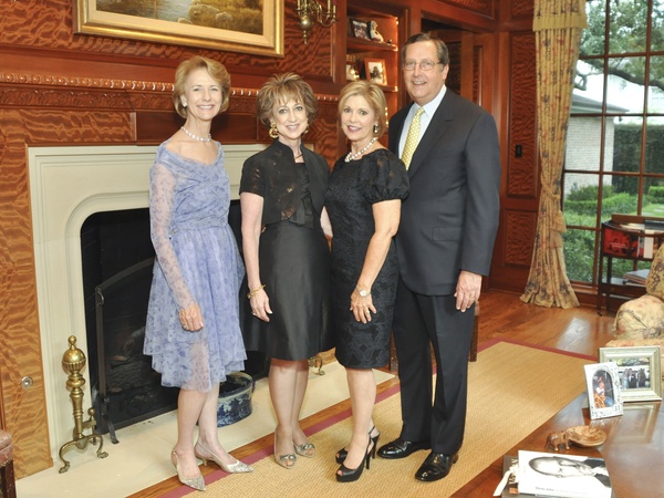 Houston Symphony, Underwriter Dinner, August 2012, Fran Fawcett Peterson, Gloria Tenenbown, Linda Dewhurst, Gene Dewhurst