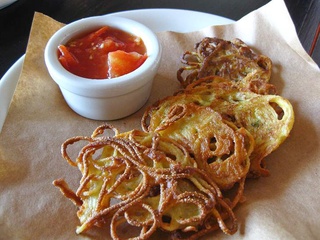 Places_Food_Vinoteca Poscol_Fried Spaghetti