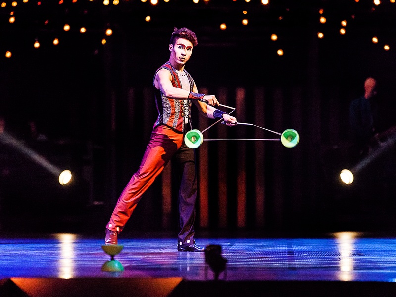 Cirque du Soleil, Quidam