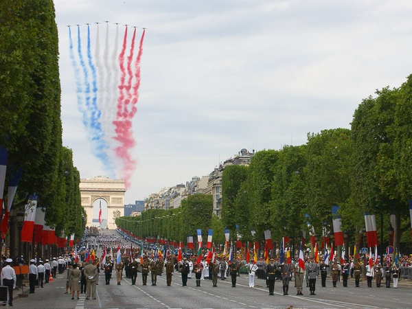 Bastille Day, Arc de Triomphe, parade