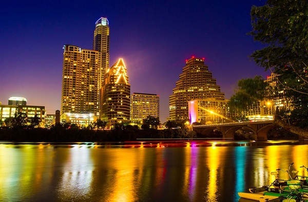 Austin Photo Set: News_Caitlin_changes in austin_jan 2013_austin skyline