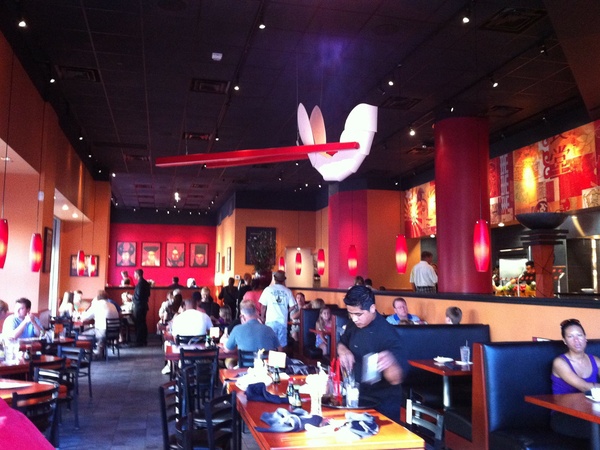 News_The Woodlands_Stir Crazy restaurant