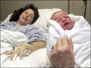 Austin Photo Set: News_Mike_The Duggars_Another baby_Nov 2011_baby