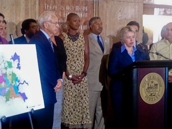 News_Mayor Annise Parker_redistricting
