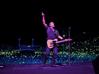 Bruce Springsteen in Springsteen and I