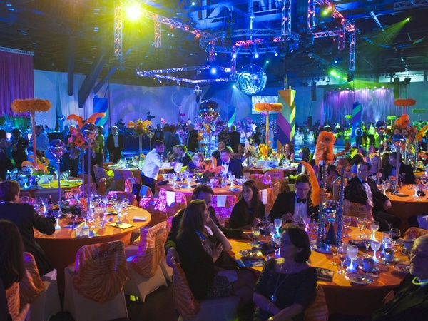 News_Disco Legends_February 2012_crowd_venue