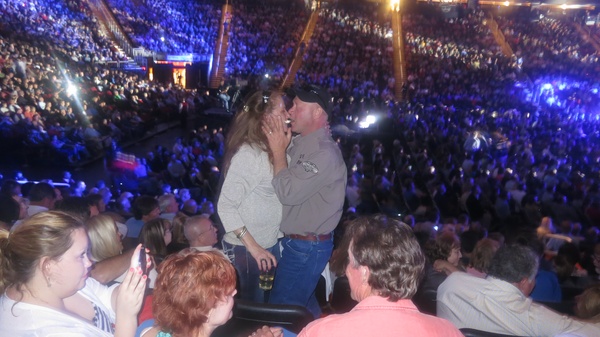 Eric Clapton, couple dancing, Toyota Center, March 2013