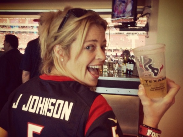 Jenny Johnson, Twitter, comedian, November 2012