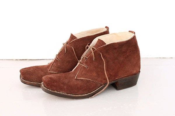 Austin Photo Set: News_Caitlin Ryan_cobra rock brown boot_january