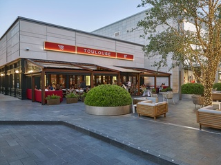 Toulouse Café & Bar