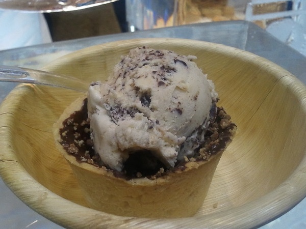 News_Girl Scouts_Dessert Gallery