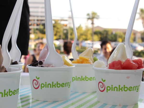 Pinkberry, yogurt, grand opening, Highland Village