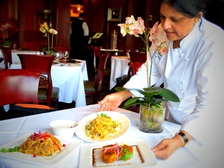 Ruchi Murkejee, Biryani, August 2012, Sheikh Chilli's, Indo- Pakistani Restaurant, woman, food, Chef Kiran Verma displaying her favorite Biryani Food