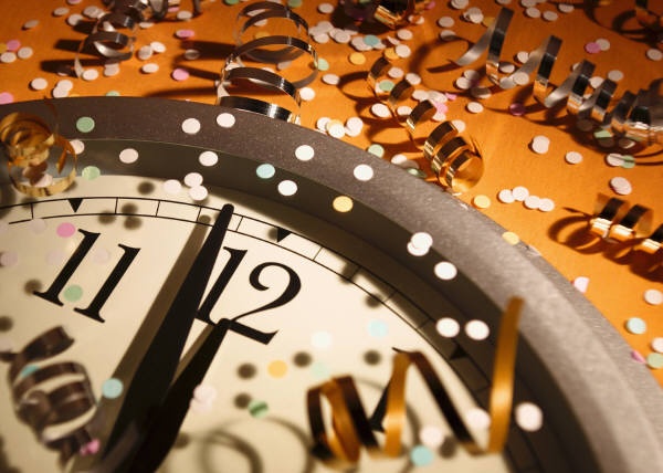 News_New Year's Eve_clock