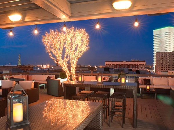 News_The Tremont House_Rooftop Bar_night