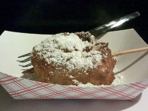State Fair of Texas fried cinnamon roll