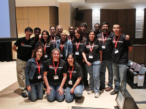 News_Joel_TEDxYouth_Volunteers