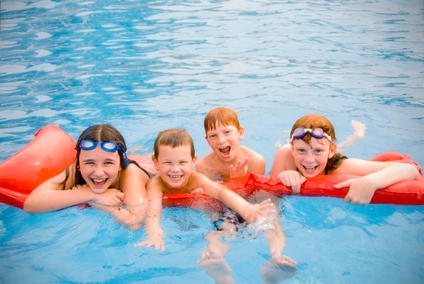 Austin Photo Set: News_Heidi_summer kids activities_may 2012_kids swimming