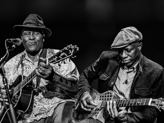 The Taj Mahal & Keb' Mo' Band