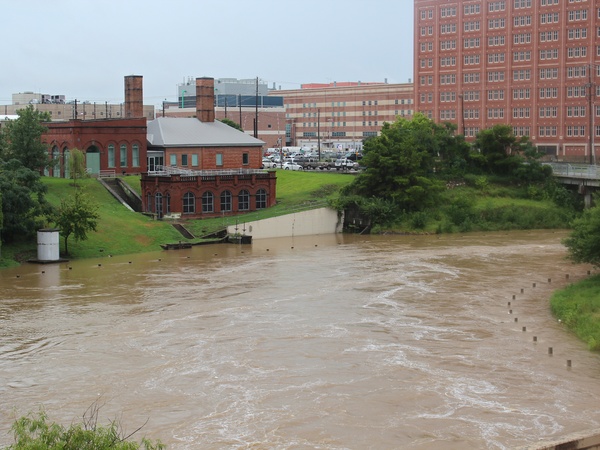 Buffalo Bayou_flash flood_rain