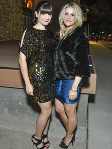0042, CM Most Eligible party, December 2012, Jennifer LeMaire, Hollie Wells