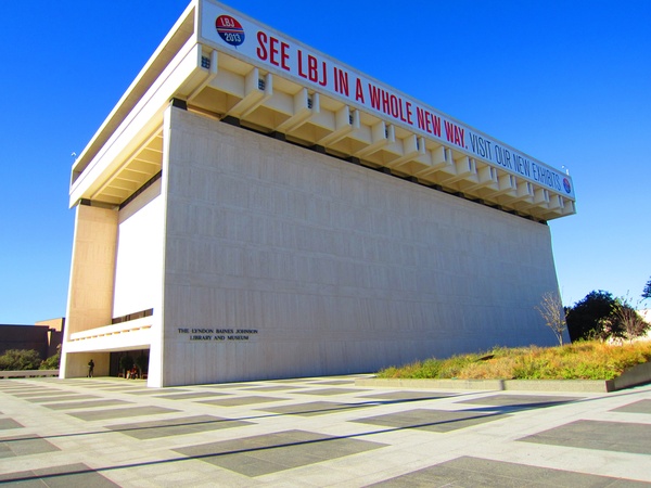 Austin Photo Set: News_Shelley_LBJ library_dec 2012_exterior