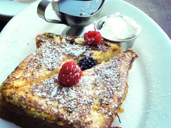 Layne Lynch, peanut butter, January 2013, BRC GastroPub's Peanut Butter, Banana and Marshmallow French Toast with Warm Maple Syrup and Doubled Cream