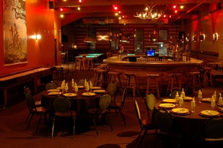 Austin_photo: places_drinks_buffalo billiards_inside