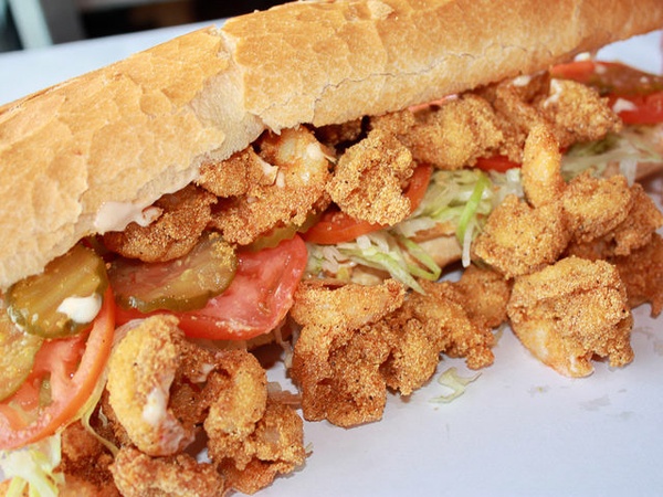 A budding Tex-Orleans restaurant empire: Coog-powered BB\'s Cafebbs boy